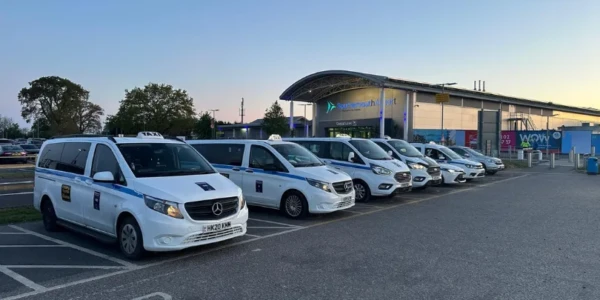 Multi Seater Taxis Bournemouth Multi Seater Taxis Bournemouth